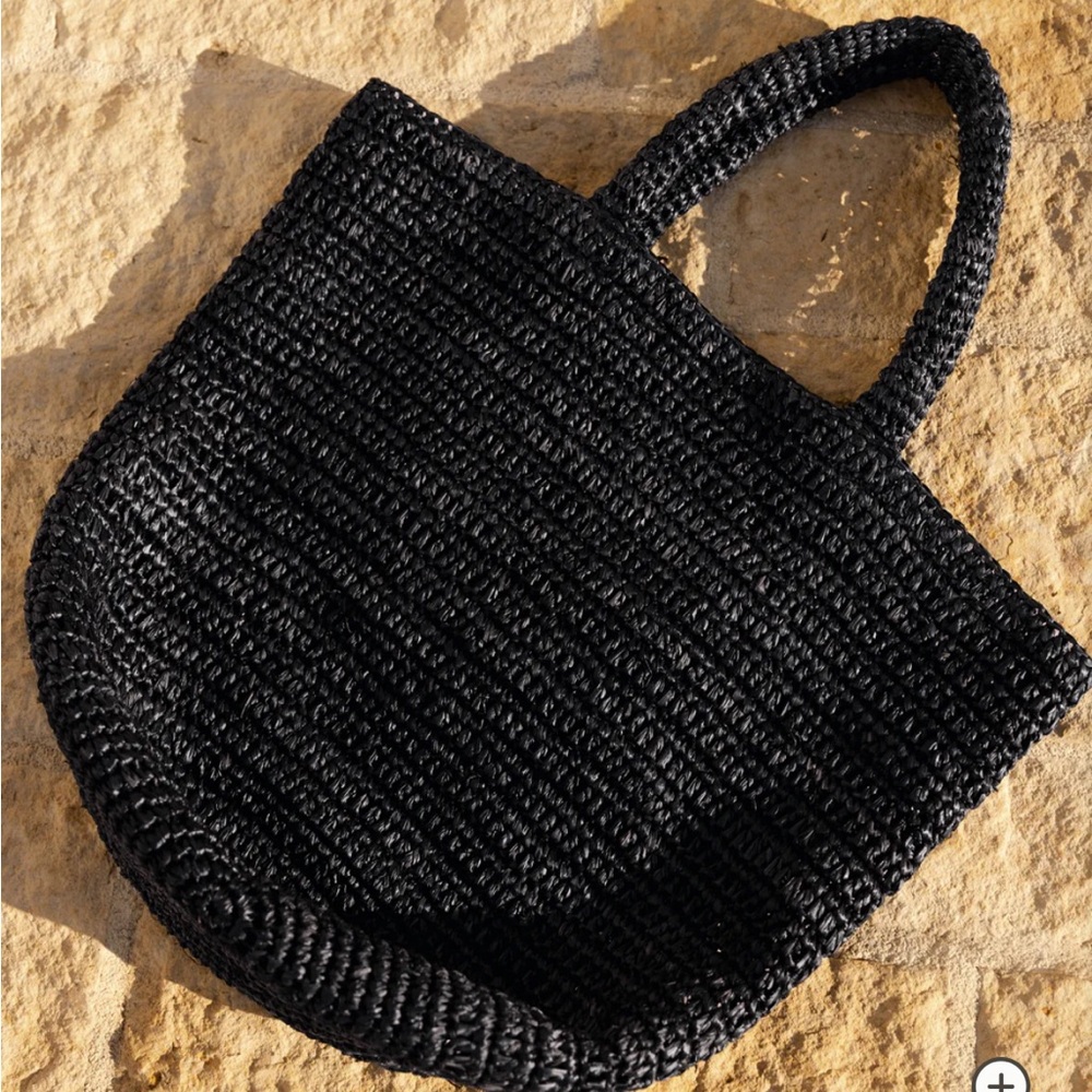 Like New Jenni Kayne Black Raffia Tote